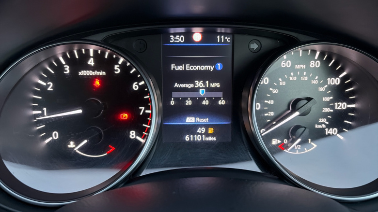 Nissan Qashqai 1.3 DiG-T Acenta Premium 5dr Petrol Hatchback